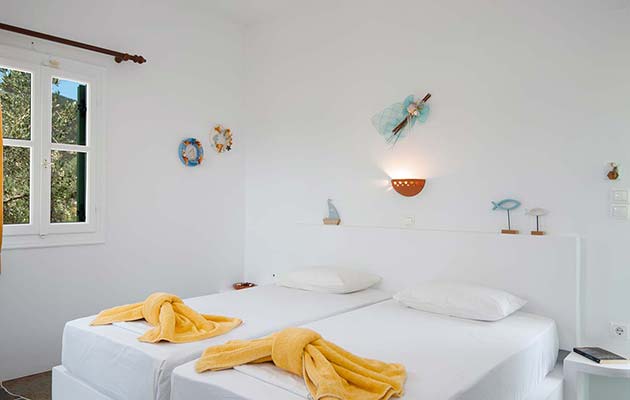 Υπνοδωμάτιο με μονά κρεβάτια στο στούντιο 4