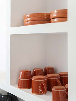 Κουζίνα πλήρως εξοπλισμένη